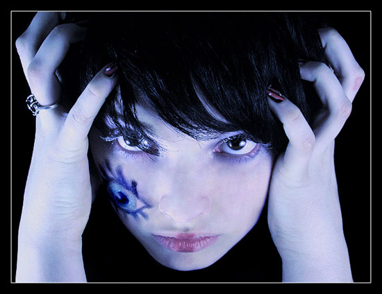 The silence Kadi avtoportret glaza vzgljät