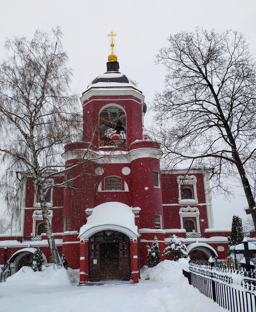 *** храм зима