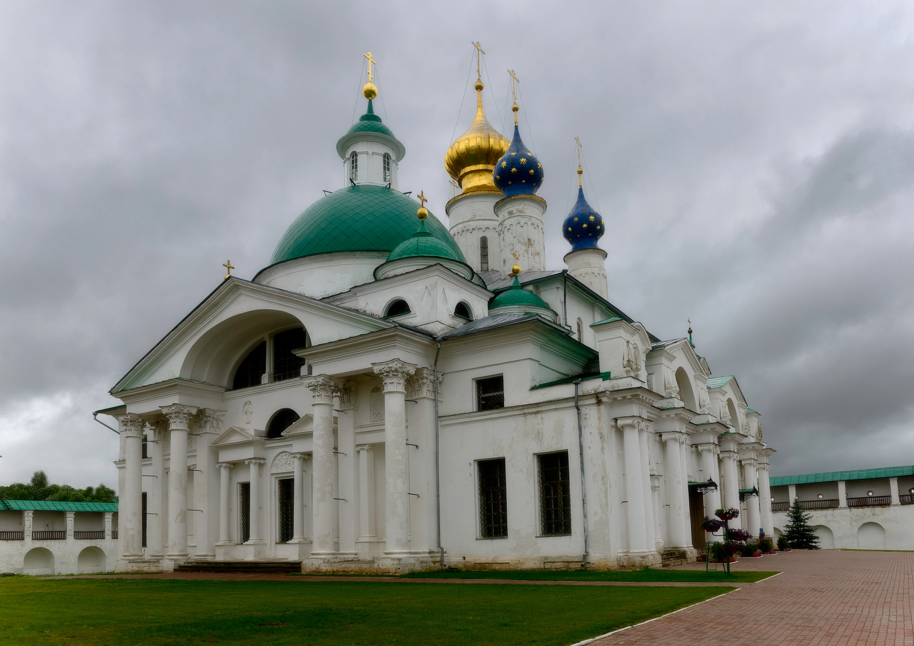 *** Храмы Ростов-Великий