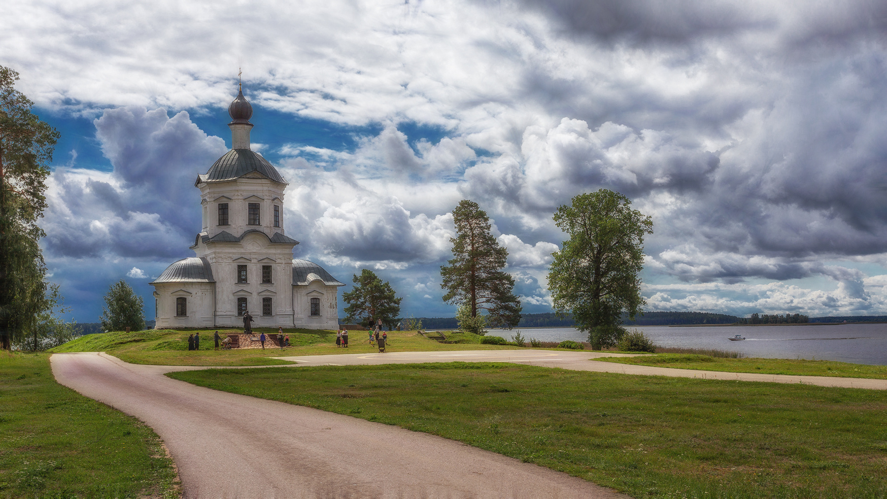 Храм 