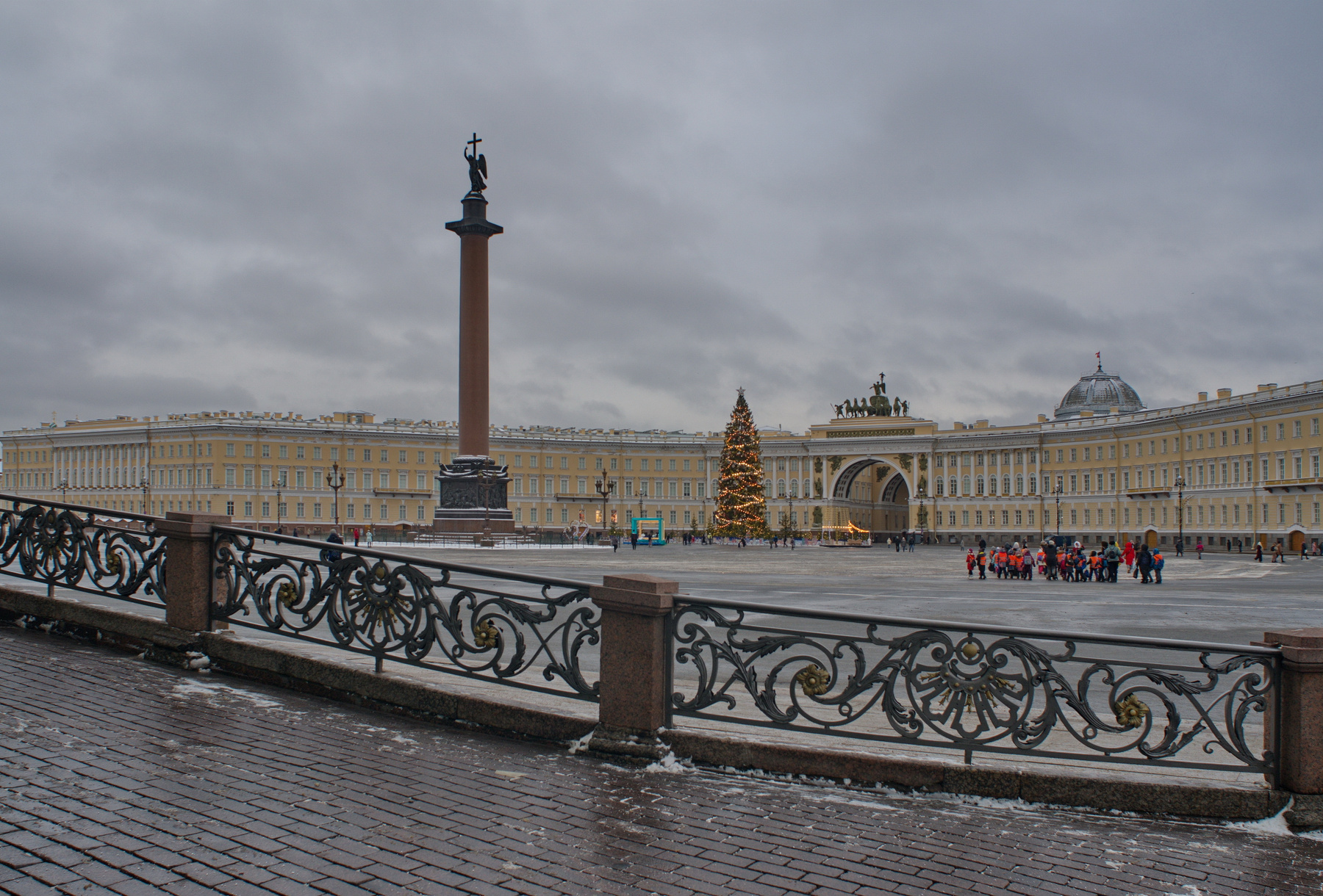Дворцовая площадь Петербург
