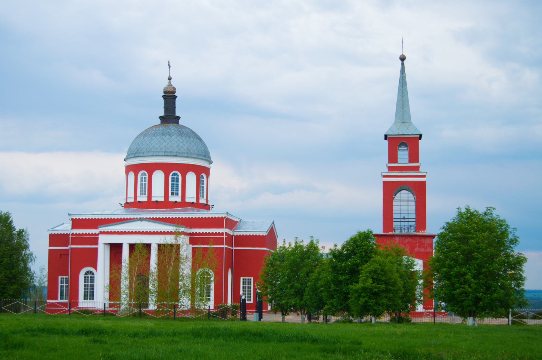 Церковь Церковь