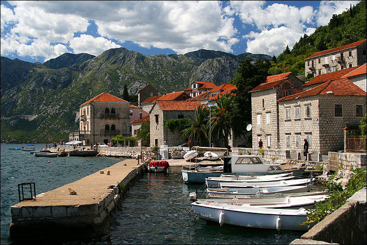 Perast море бухта Черногория Пераст