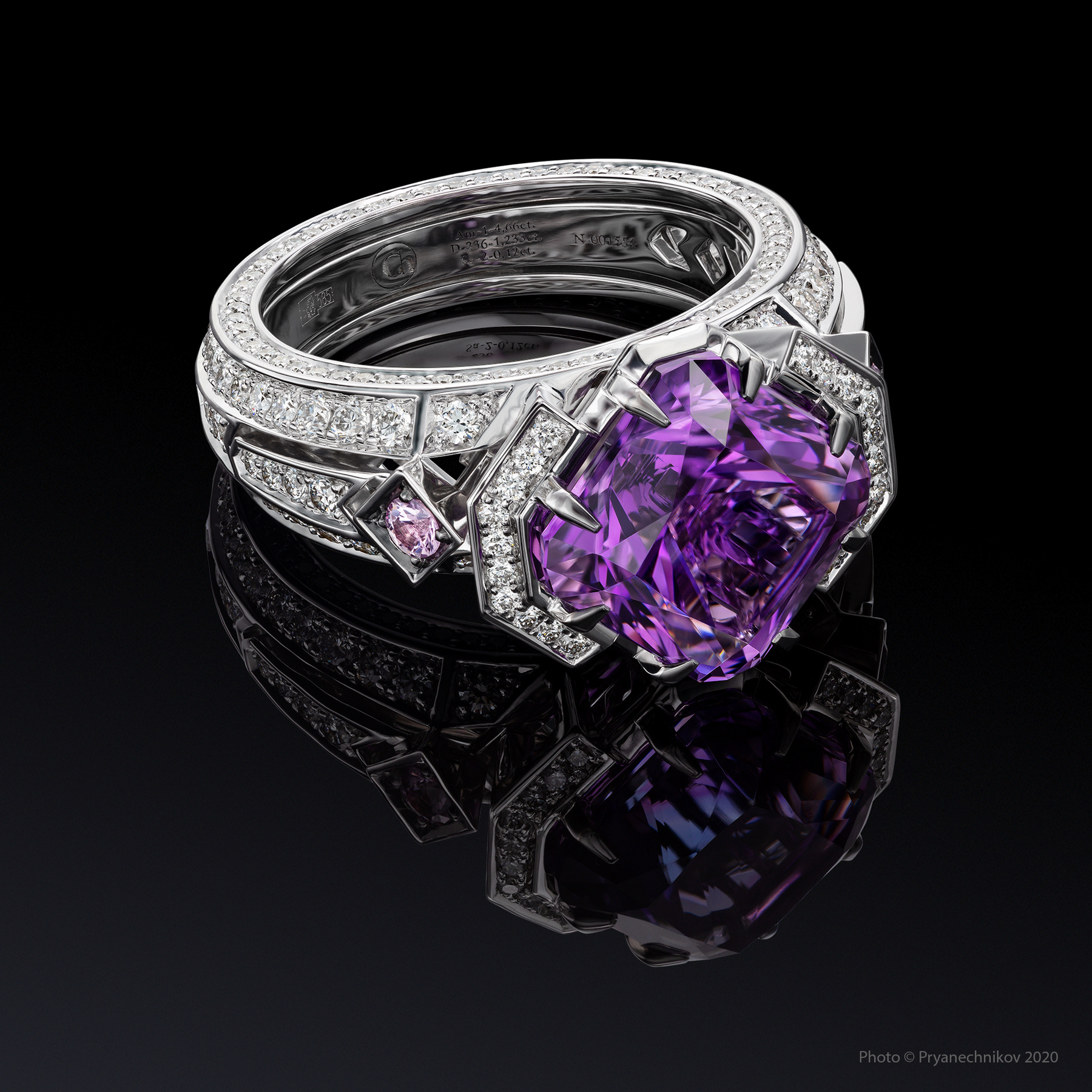 Рекламное фото ювелирных изделий и драгоценных камней. Precious Gems Pryanechnikov