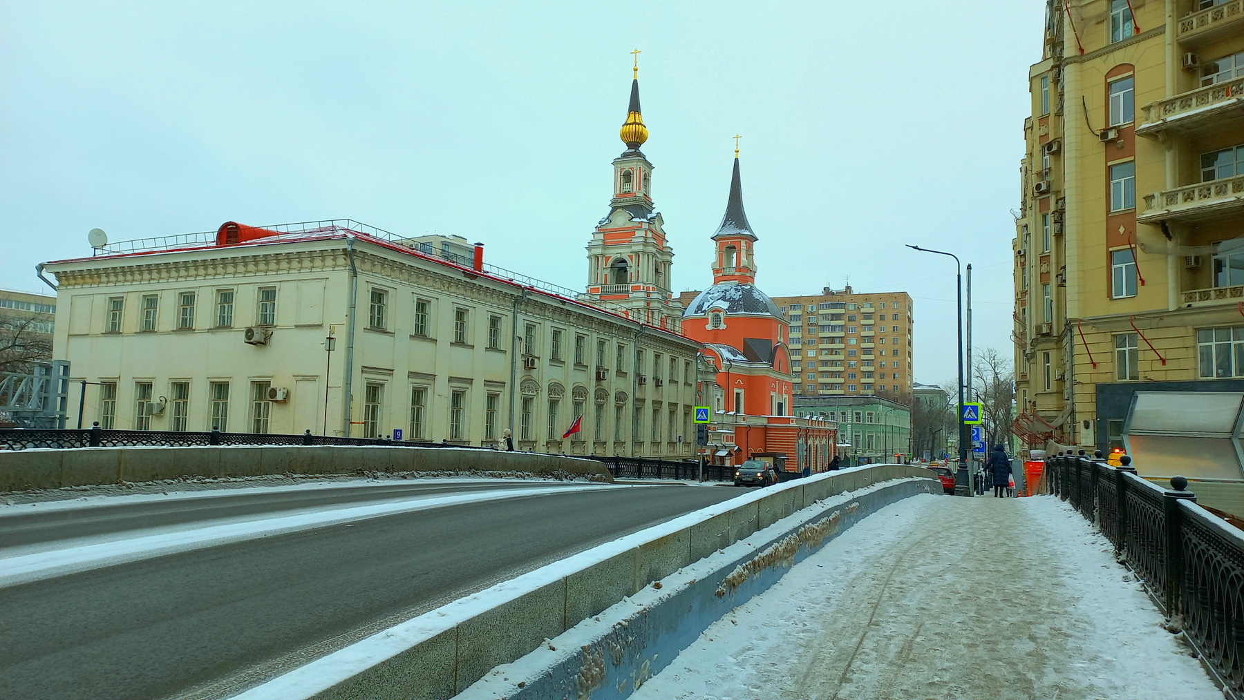 улица Новая Басманная Москва