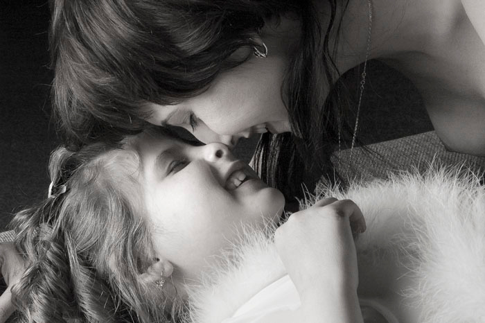 Я тебя люблю... мать и дочь