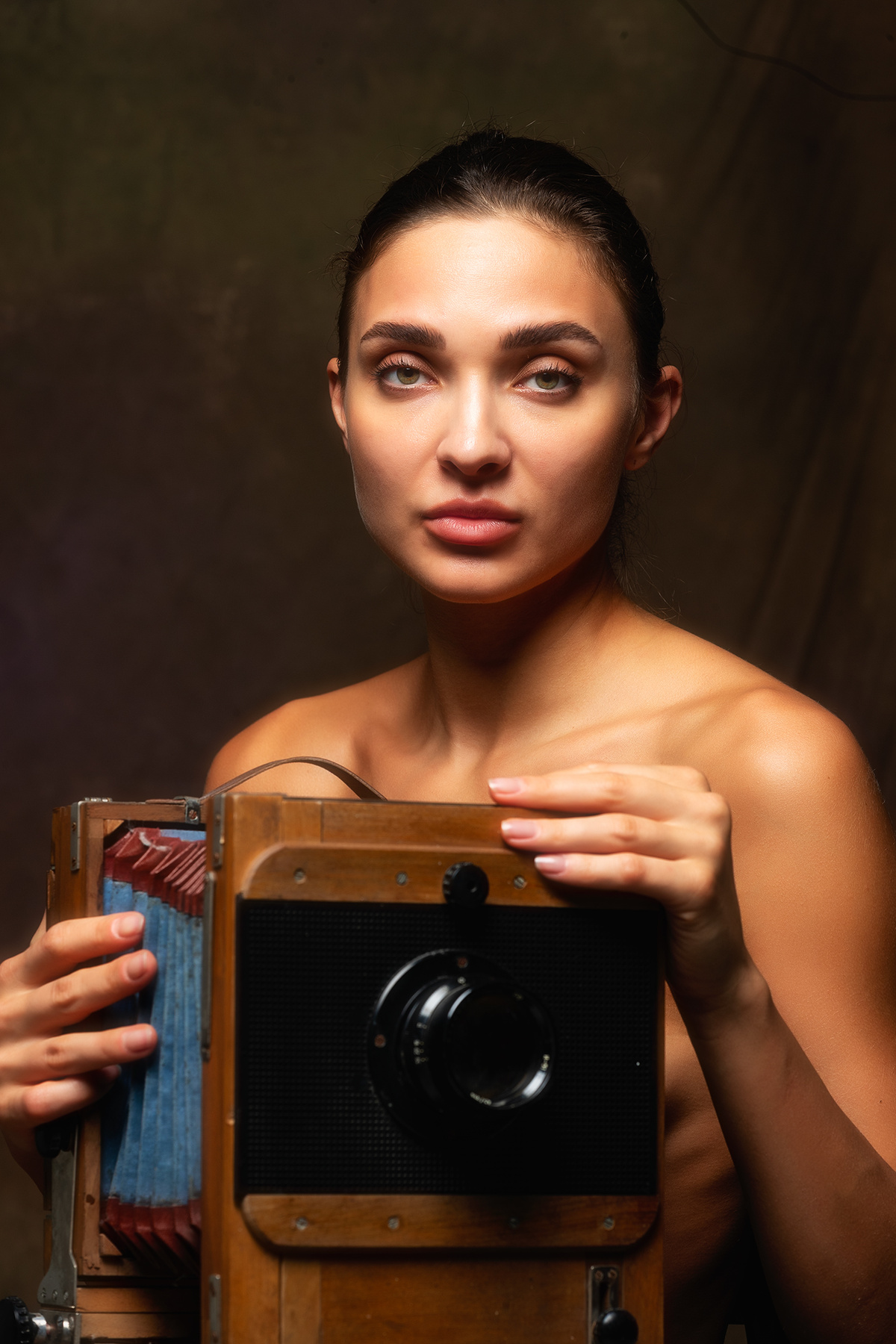 *** Photographer Alexander Tolchinskiy