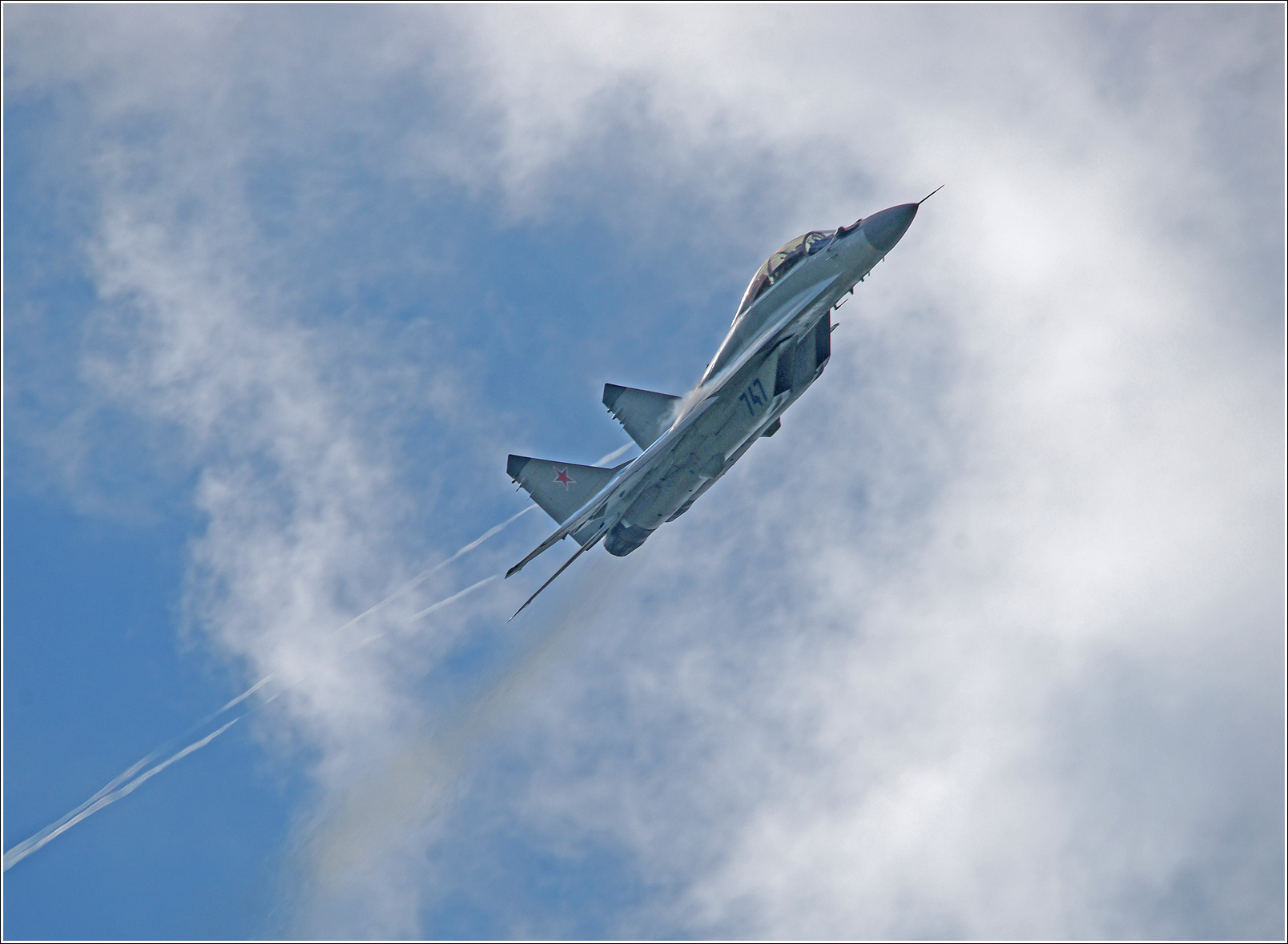 МиГ-35 МиГ-35 авиация самолет полет Жуковский 2015 МАКС
