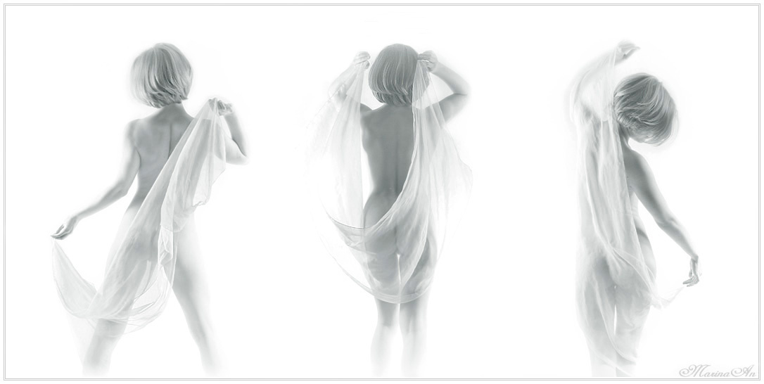 Walking in the air. Nude girl model NastЁna