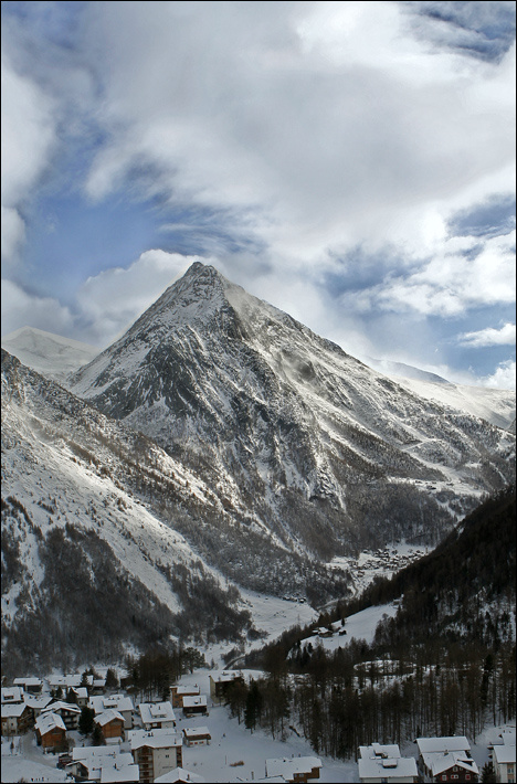 Облачный Almagellerhorn Saas-Fee, Almagellerhorn