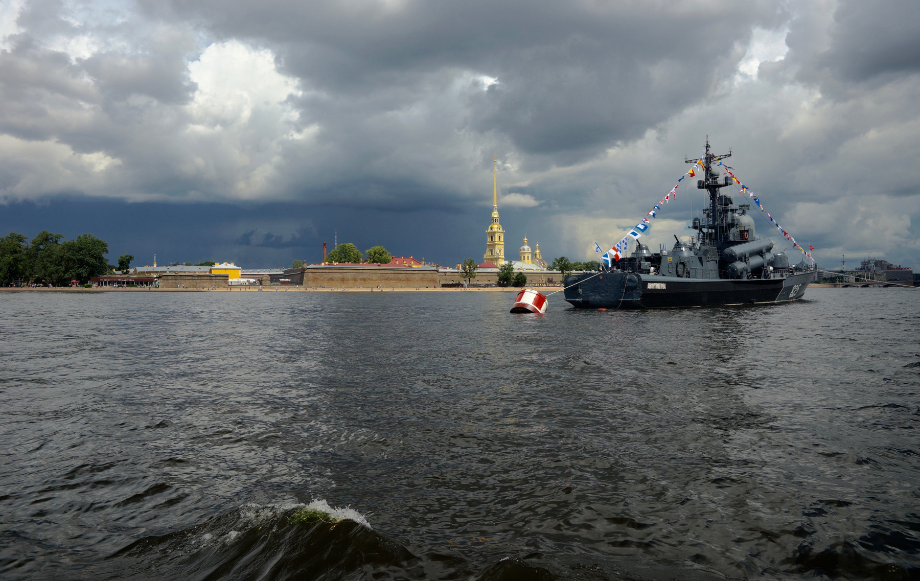 Перед грозой. Санкт-Петербург