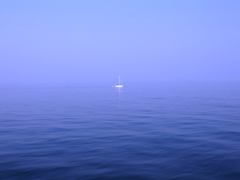 odinoko...v okeane Atlantic ocean, yacht