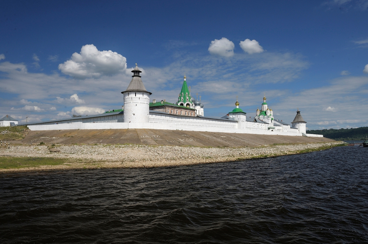 Желтопесковский ж. монастырь 