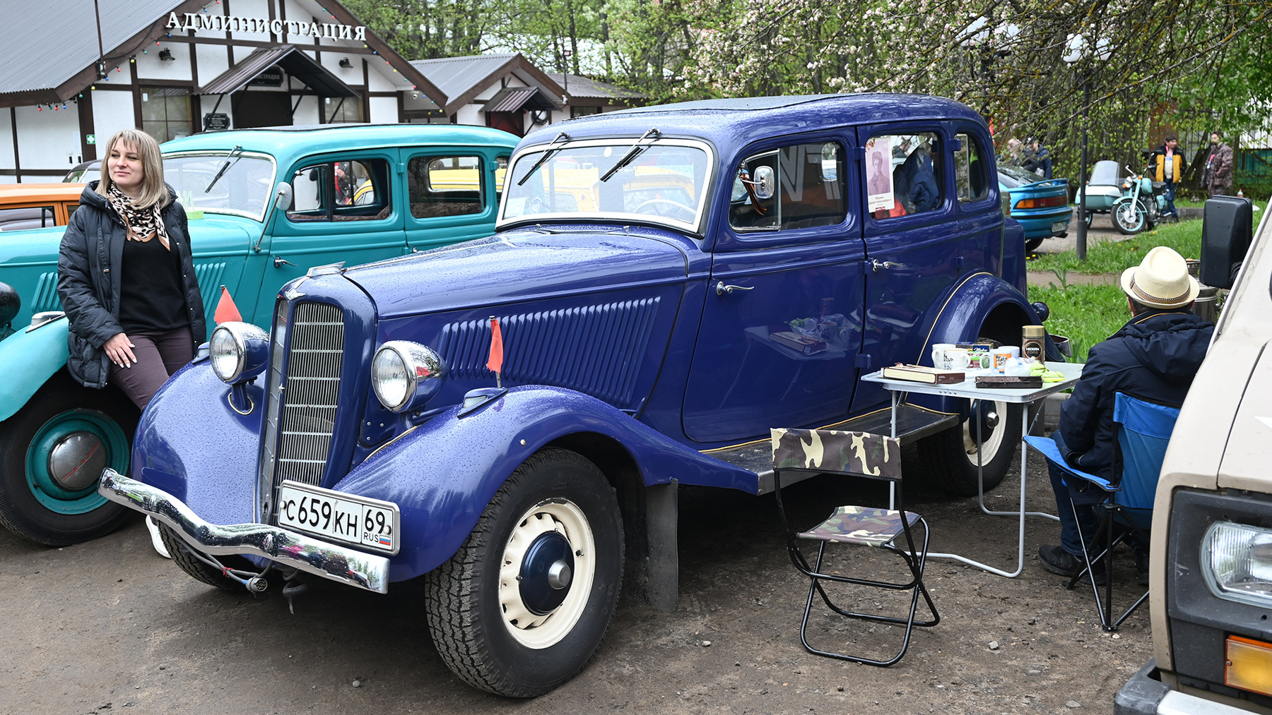 ГАЗ М1-1936 года.  (Выставка ретромобиль в усадьбе Гребнево.) авто