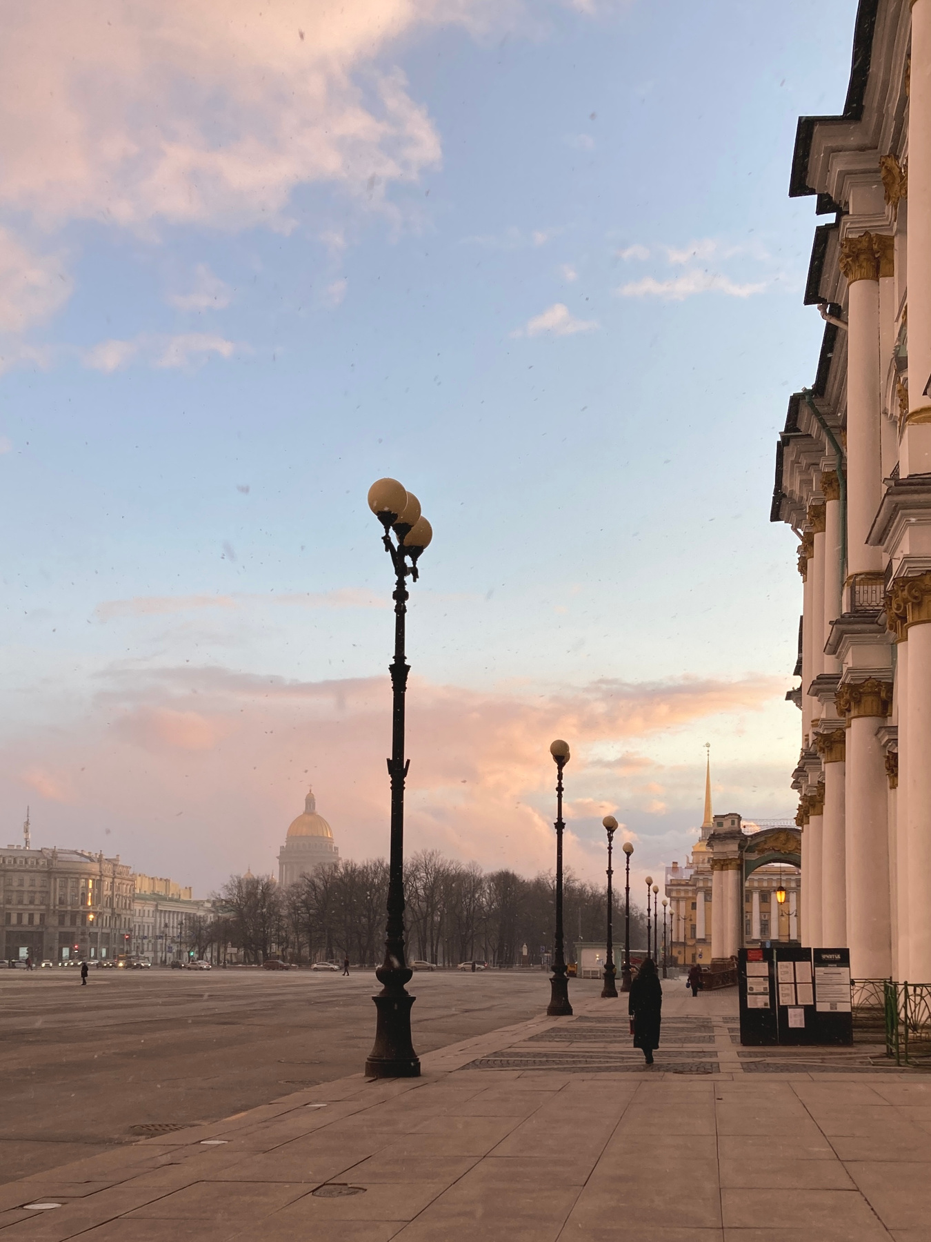 Дворцовая в розовом спб дворцовая эрмитаж исаакиевский