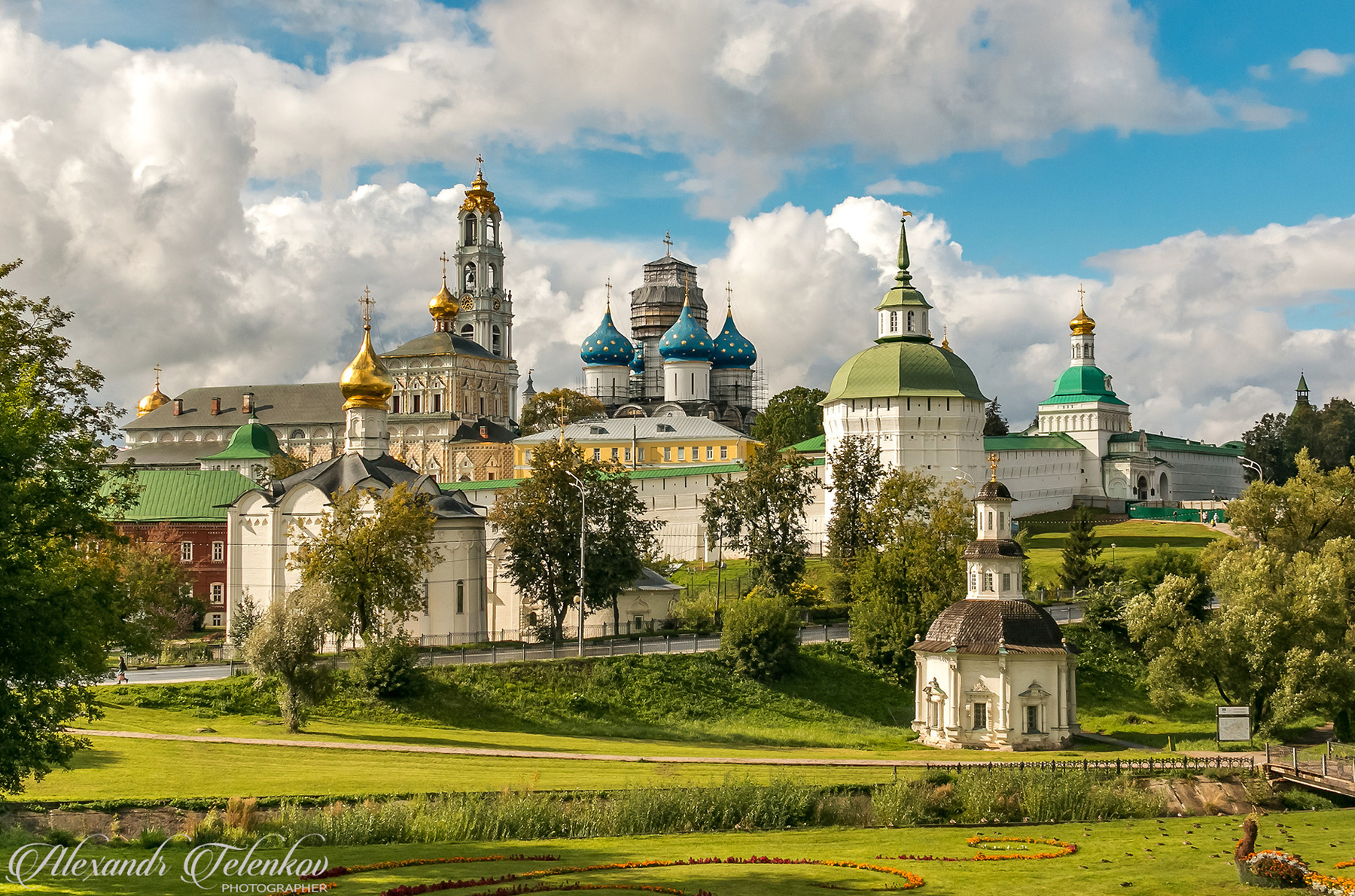 Троице- Сергиева лавра. путешествия архитектура храмы церкви монастыри