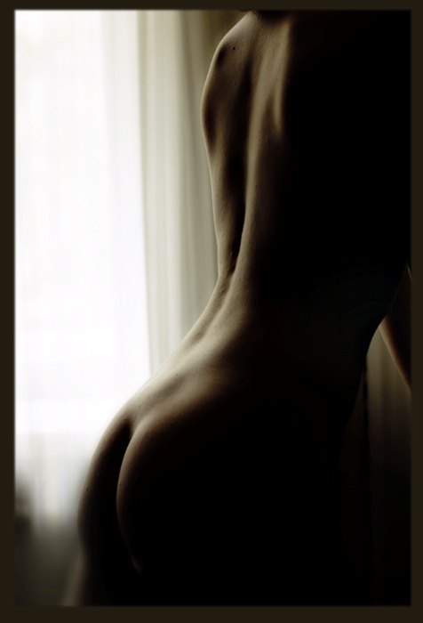 back. shut softly ночь улица фонарь аптека