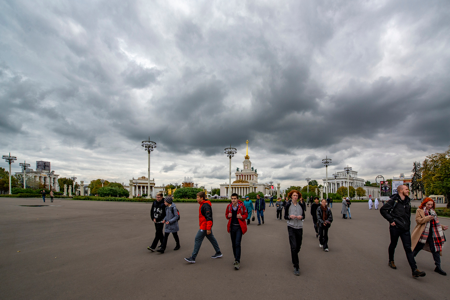 На ВДНХ... Москва ВДНХ