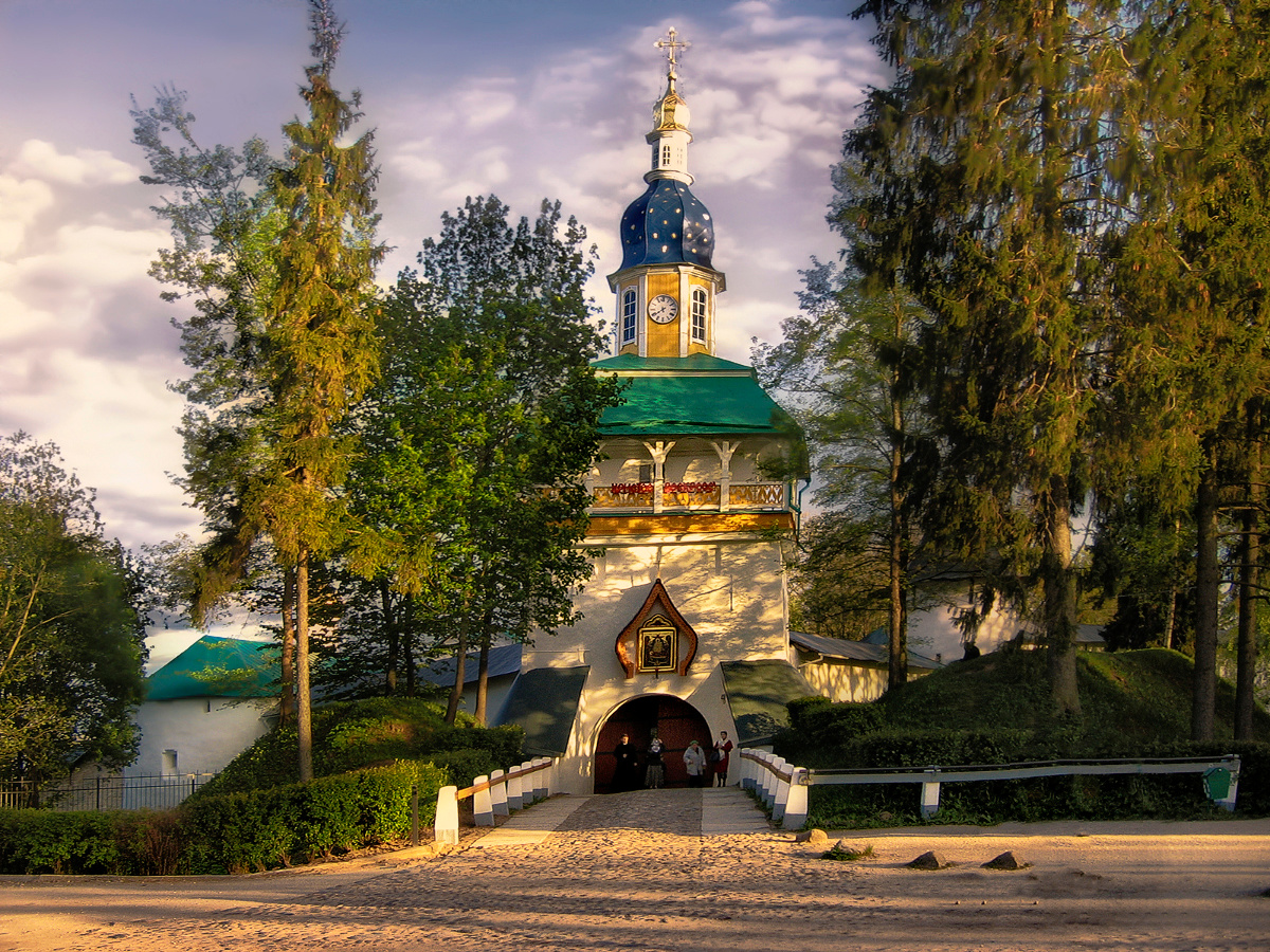 ***Свято-Успенский Псково-Печерский монастырь 