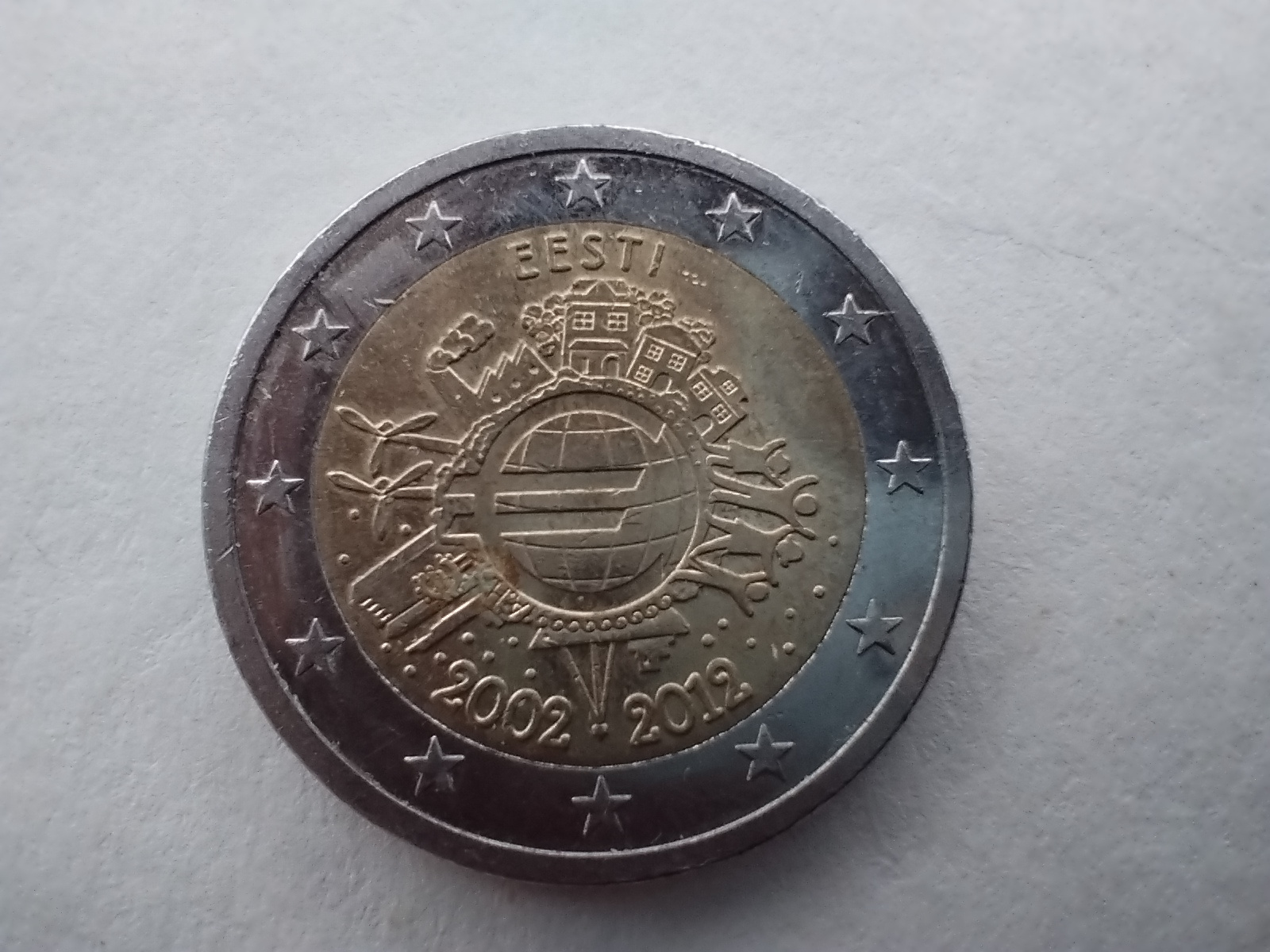 2 EURO. 10 лет евро наличными. EURO
