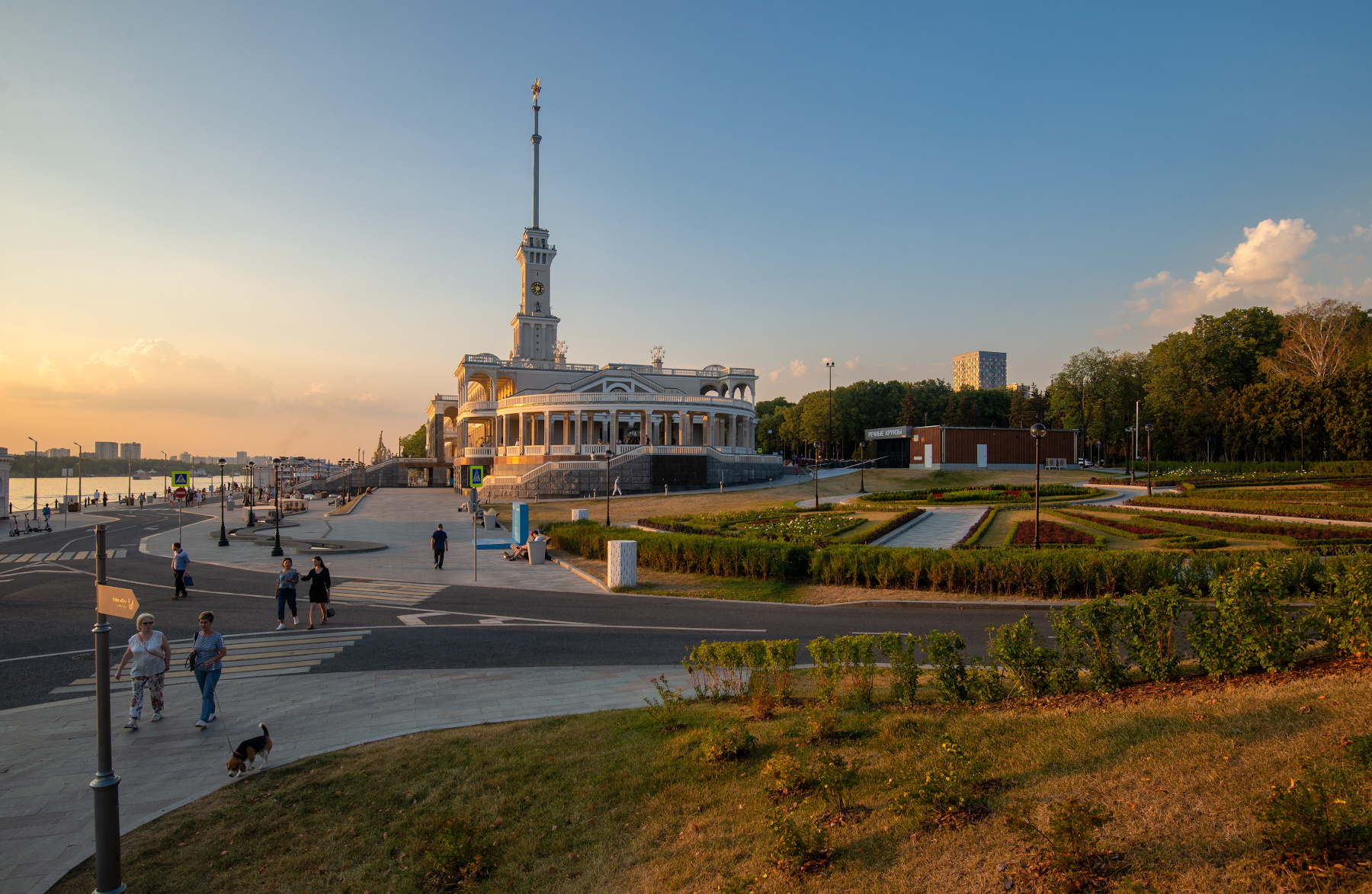 Закат на Москве-реке 