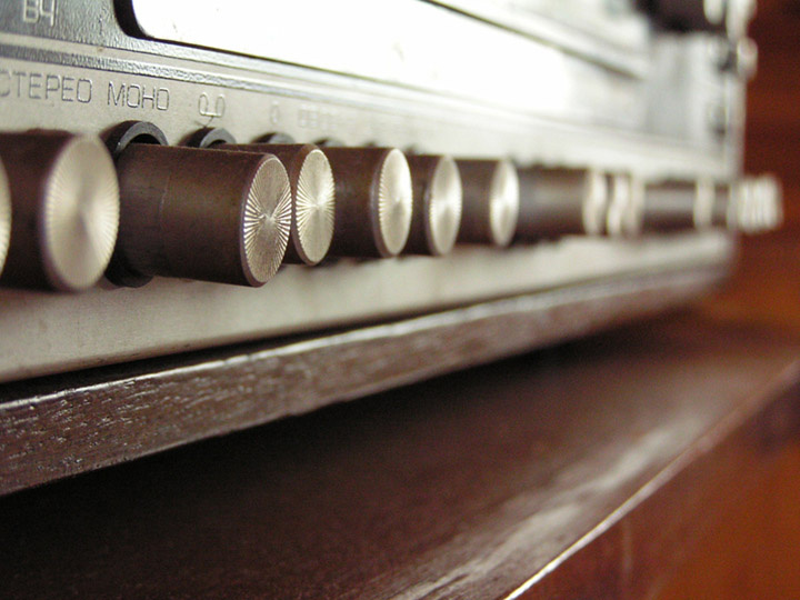 mono oldsyle mono radio