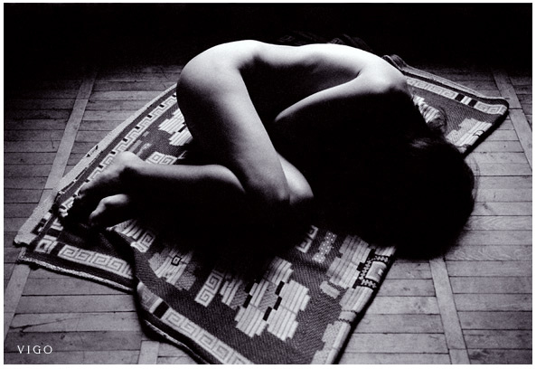 nude nude