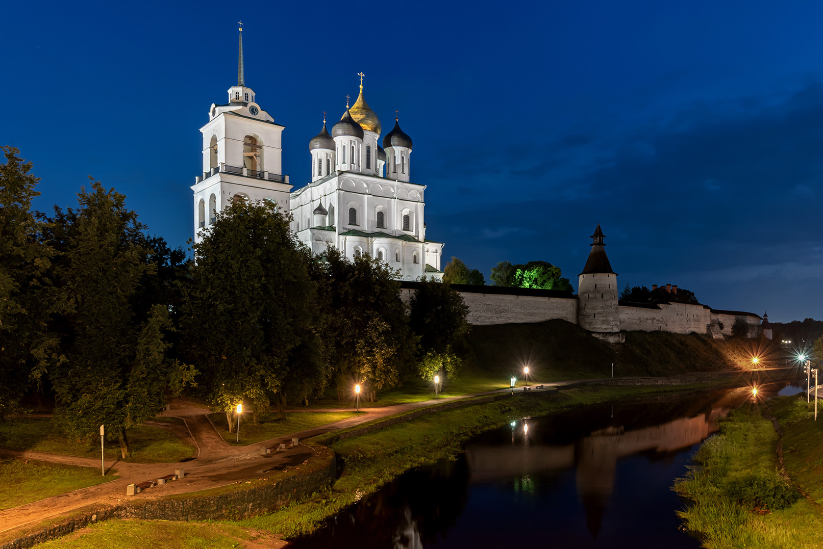 Псковский Кром (Псковский кремль) 